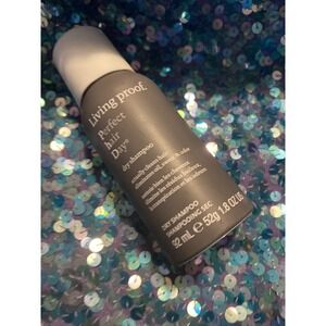 Living Proof Perfect Hair Day Dry Shampoo (1.8oz)